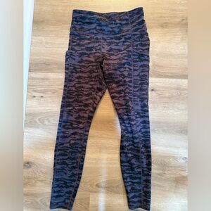 Fabletics Women Camouflage Leggings